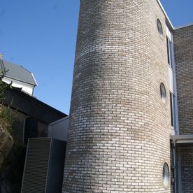 Trappesjakt i tegl- Bronsgroe, Hollandsk murstein